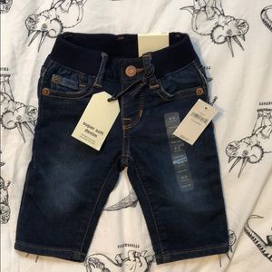 NWT baby denim pant 0-3 months